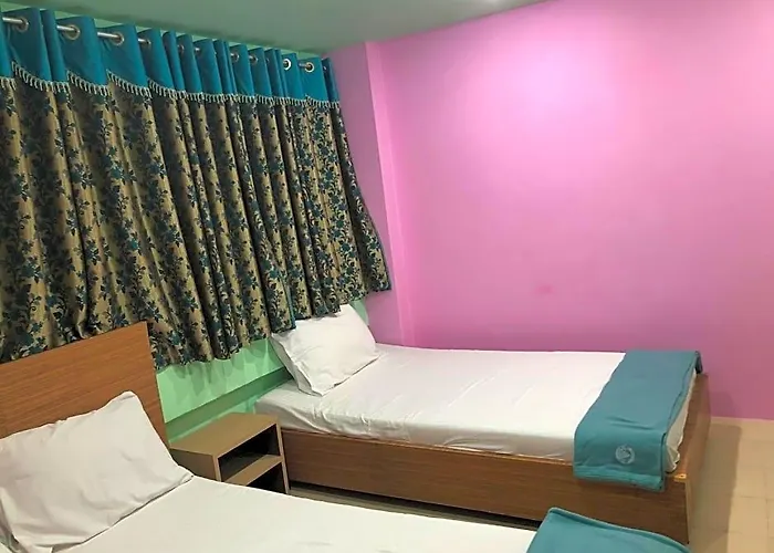 Hotel Oyo 1146 Paris In Bangkok